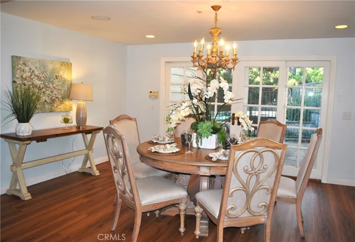853 Oakglade Drive, Monrovia, California 91016