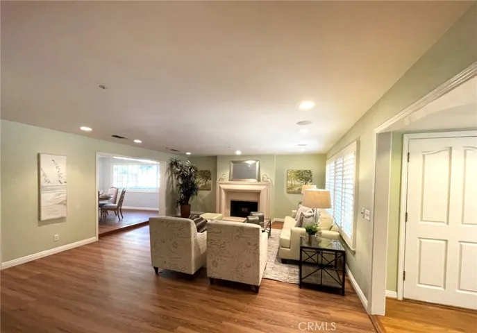853 Oakglade Drive, Monrovia, California 91016