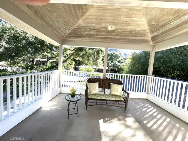 853 Oakglade Drive, Monrovia, California 91016