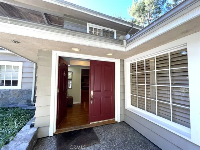 853 Oakglade Drive, Monrovia, California 91016