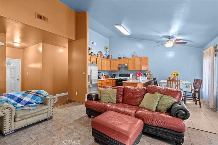 5409 Grant Grove Street, Bakersfield, California 93307
