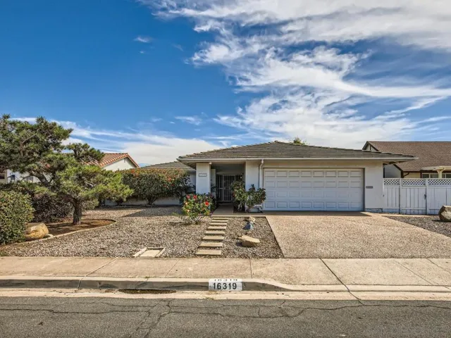 16319 Gabarda Rd, San Diego, California 92128