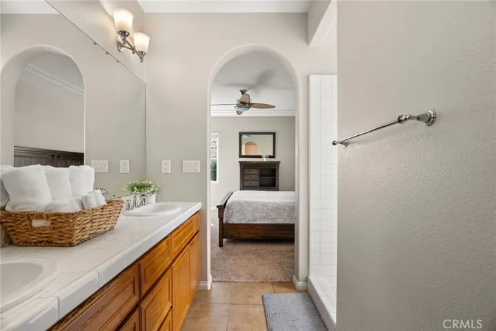 80872 Via Puerta Azul, La Quinta, California 92253