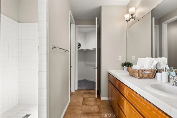 80872 Via Puerta Azul, La Quinta, California 92253