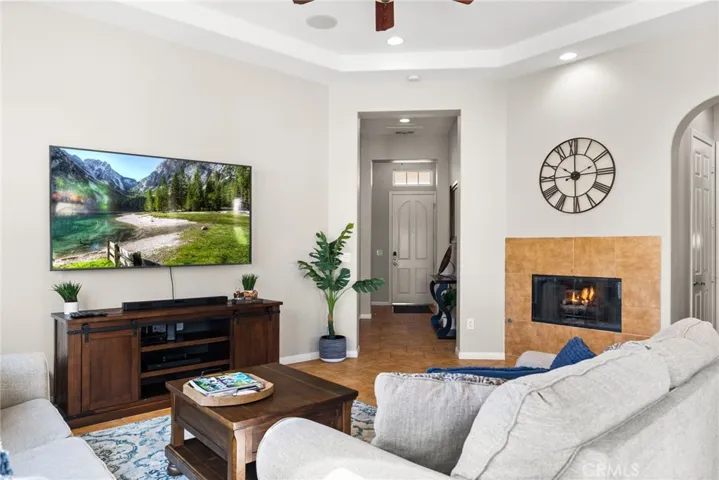 80872 Via Puerta Azul, La Quinta, California 92253