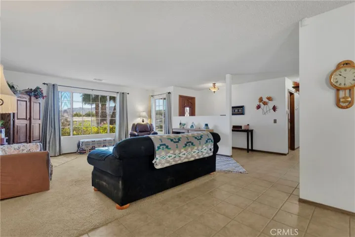 8108 El Cerrito Avenue, Hesperia, California 92345