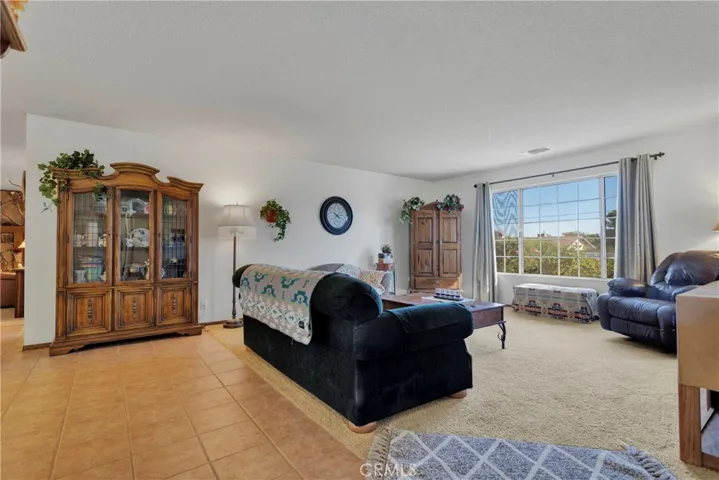 8108 El Cerrito Avenue, Hesperia, California 92345
