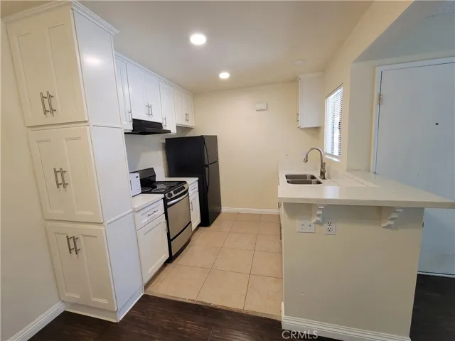3713 Oak Creek Drive Unit C, Ontario, California 91761