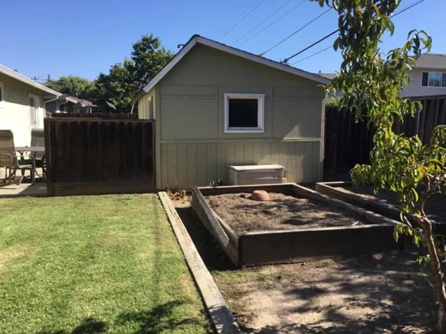 214216 Budd Avenue, Campbell, California 95008