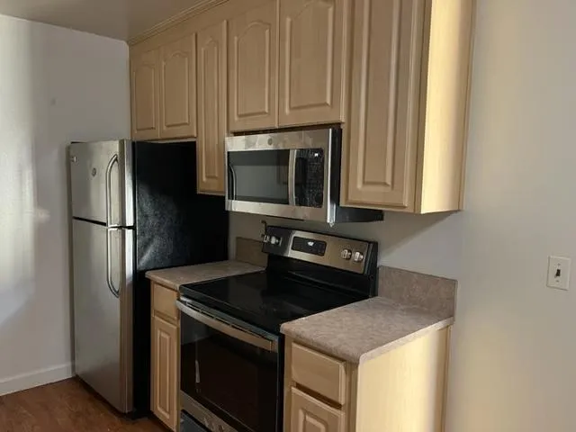 214216 Budd Avenue, Campbell, California 95008