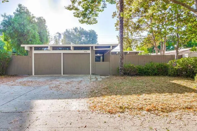 496 El Capitan Place, Palo Alto, California 94306