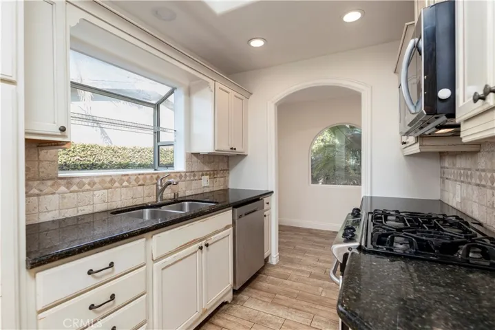 22626 Anza Avenue, Torrance, California 90505