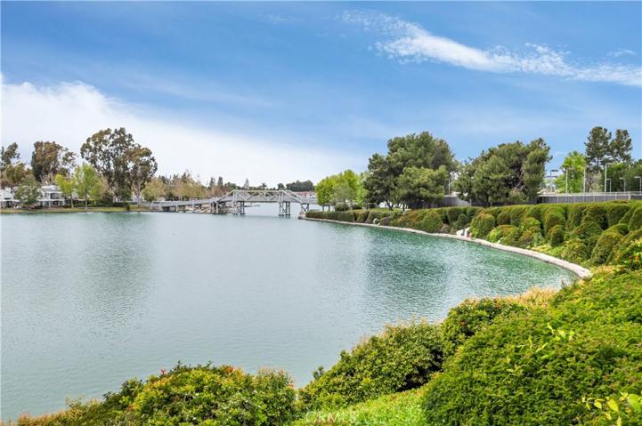 72 Echo Run Unit 35, Irvine, California 92614