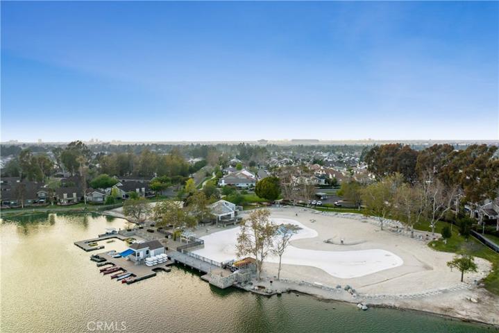 72 Echo Run Unit 35, Irvine, California 92614