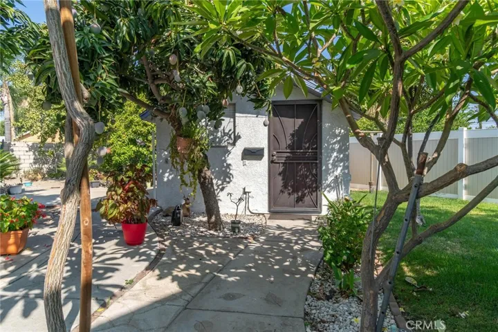 915 Orange Grove Avenue, Colton, California 92324