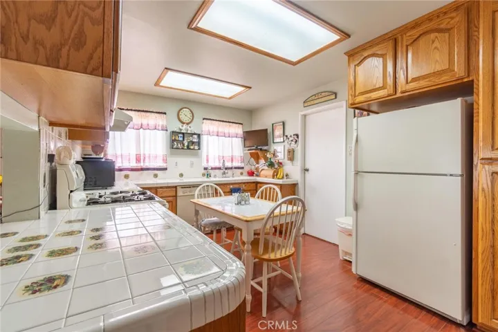 915 Orange Grove Avenue, Colton, California 92324