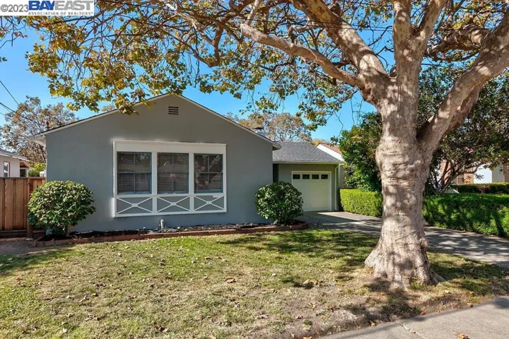 15943 Via Paro, San Lorenzo, California 94580