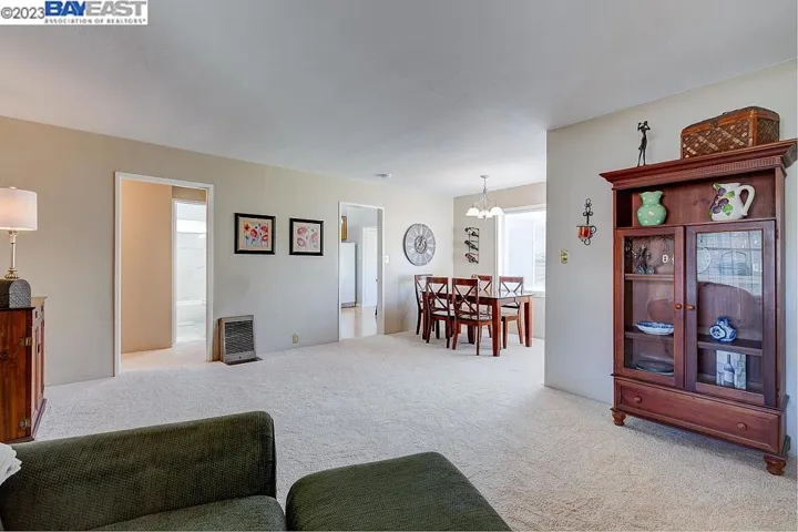 15943 Via Paro, San Lorenzo, California 94580