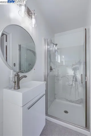 15943 Via Paro, San Lorenzo, California 94580