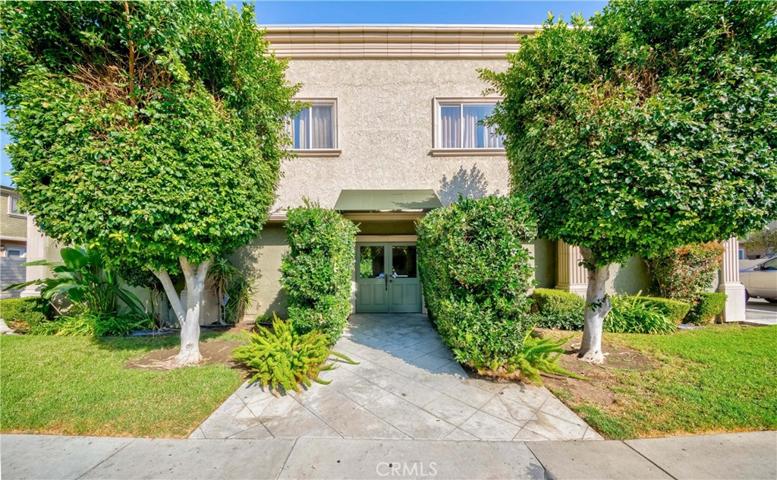 20246 Cohasset Street Unit 6, Winnetka, California 91306