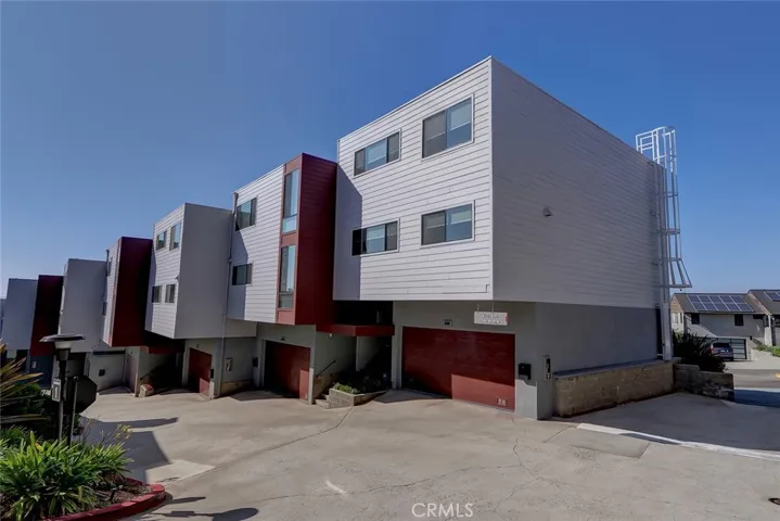 400 Calle Miramar, Redondo Beach, California 90277