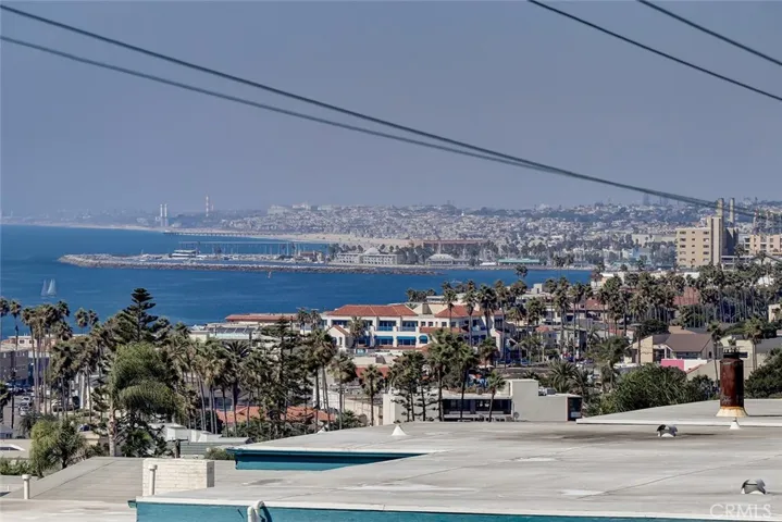 400 Calle Miramar, Redondo Beach, California 90277