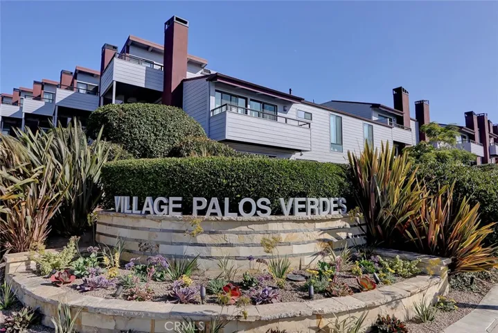 400 Calle Miramar, Redondo Beach, California 90277