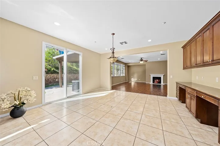 5046 Cottontail Way, Fontana, California 92336