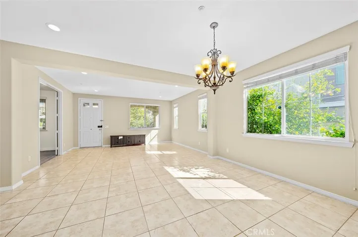 5046 Cottontail Way, Fontana, California 92336