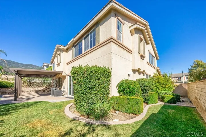 5046 Cottontail Way, Fontana, California 92336
