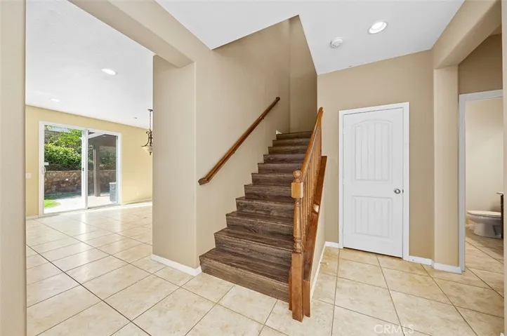 5046 Cottontail Way, Fontana, California 92336