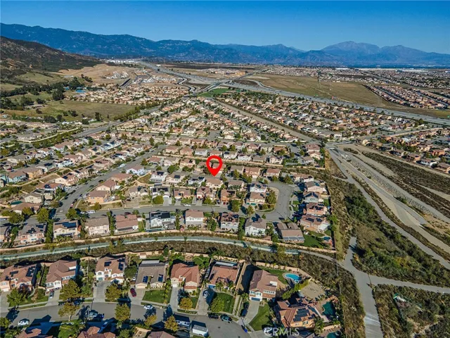 5046 Cottontail Way, Fontana, California 92336