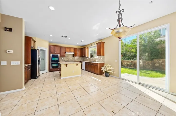 5046 Cottontail Way, Fontana, California 92336