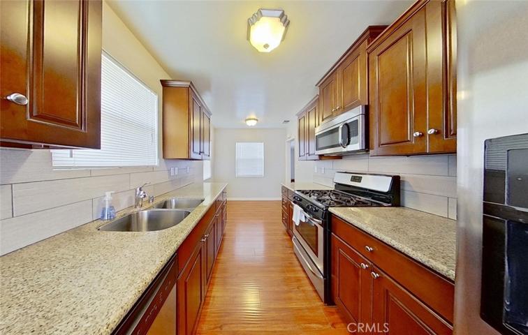 22332 Warmside Avenue, Torrance, California 90505