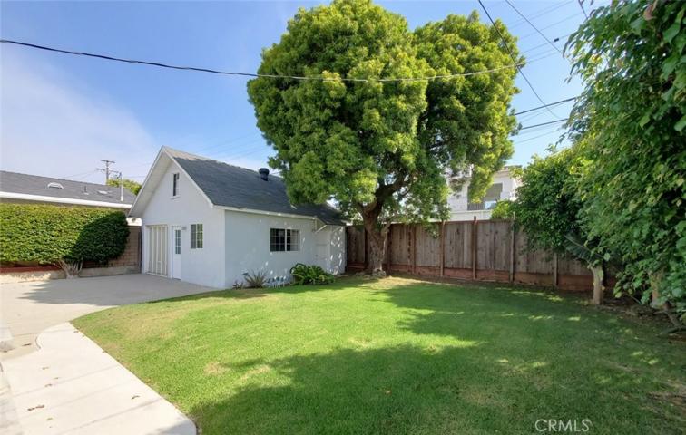 22332 Warmside Avenue, Torrance, California 90505