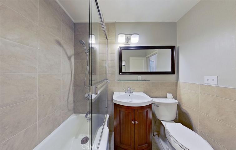 22332 Warmside Avenue, Torrance, California 90505
