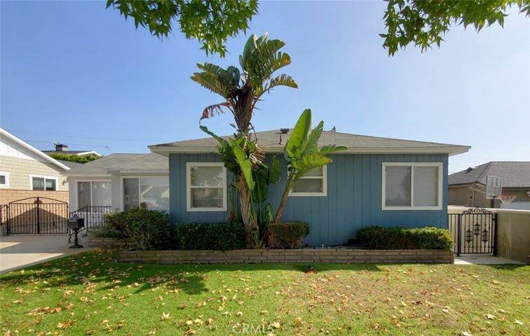 22332 Warmside Avenue, Torrance, California 90505