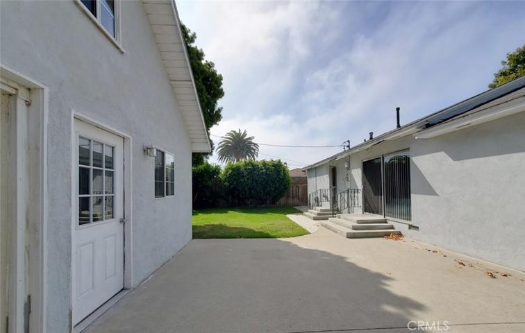 22332 Warmside Avenue, Torrance, California 90505