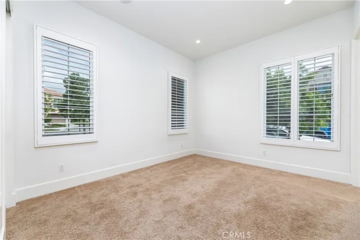 112 Locanda, Irvine, California 92602