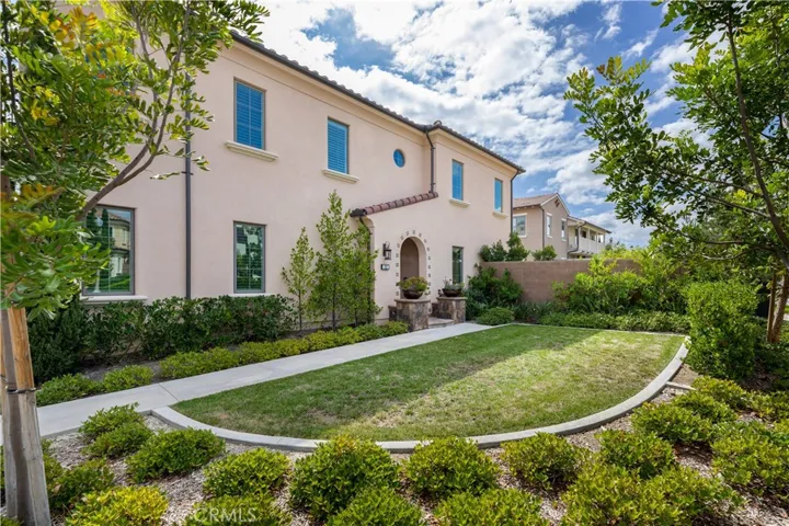 112 Locanda, Irvine, California 92602