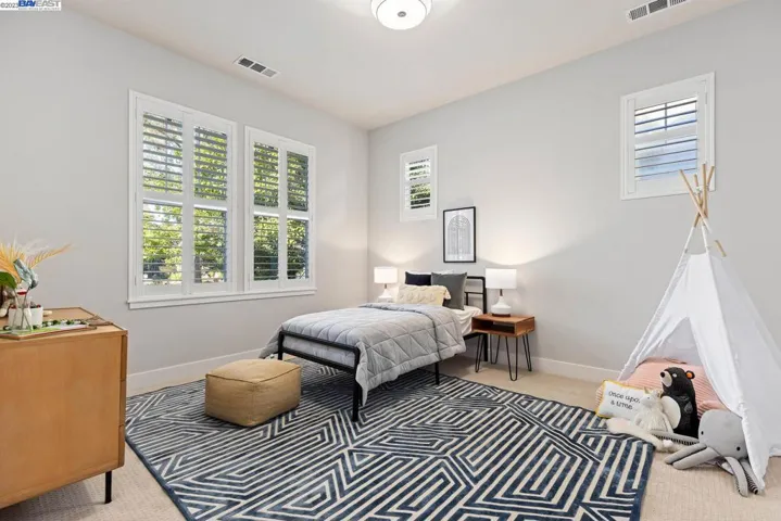 5524 Stockton Loop, Livermore, California 94550