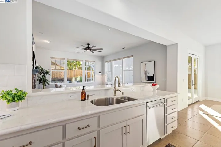 5524 Stockton Loop, Livermore, California 94550