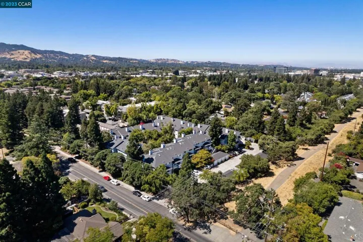 1300 Walden Rd Unit 218, Walnut Creek, California 94597