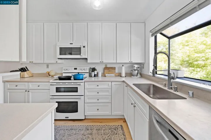 1300 Walden Rd Unit 218, Walnut Creek, California 94597