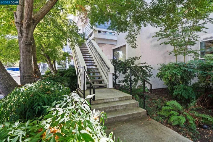 1300 Walden Rd Unit 218, Walnut Creek, California 94597