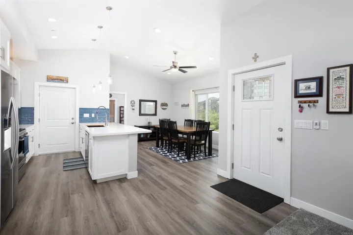 24533 Tesoro Way, Ramona, California 92065