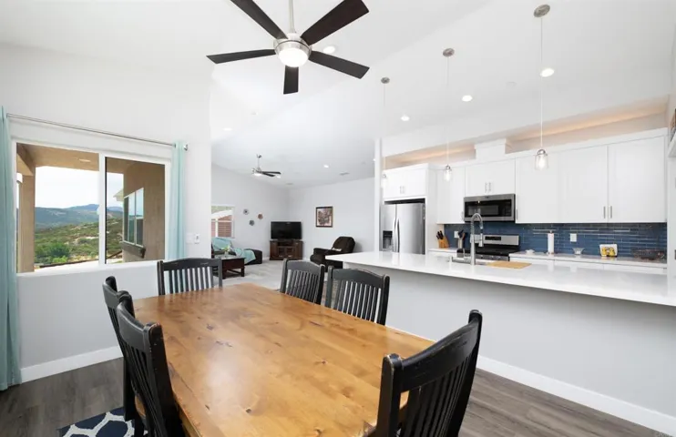 24533 Tesoro Way, Ramona, California 92065