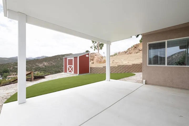 24533 Tesoro Way, Ramona, California 92065