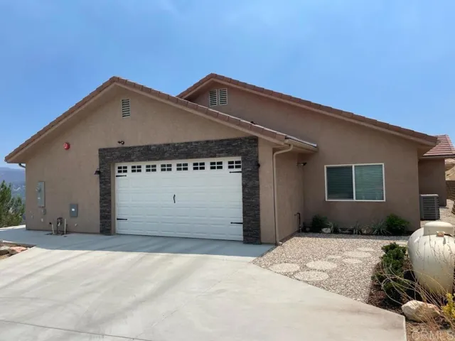 24533 Tesoro Way, Ramona, California 92065