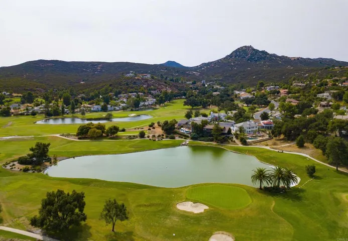 24533 Tesoro Way, Ramona, California 92065